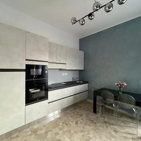 Confortevole Appartamento Zona Bocconi-Porta Romana Milão Exterior foto