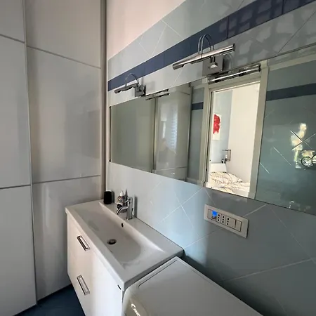Confortevole Appartamento Zona Bocconi-Porta Romana Milão Exterior foto
